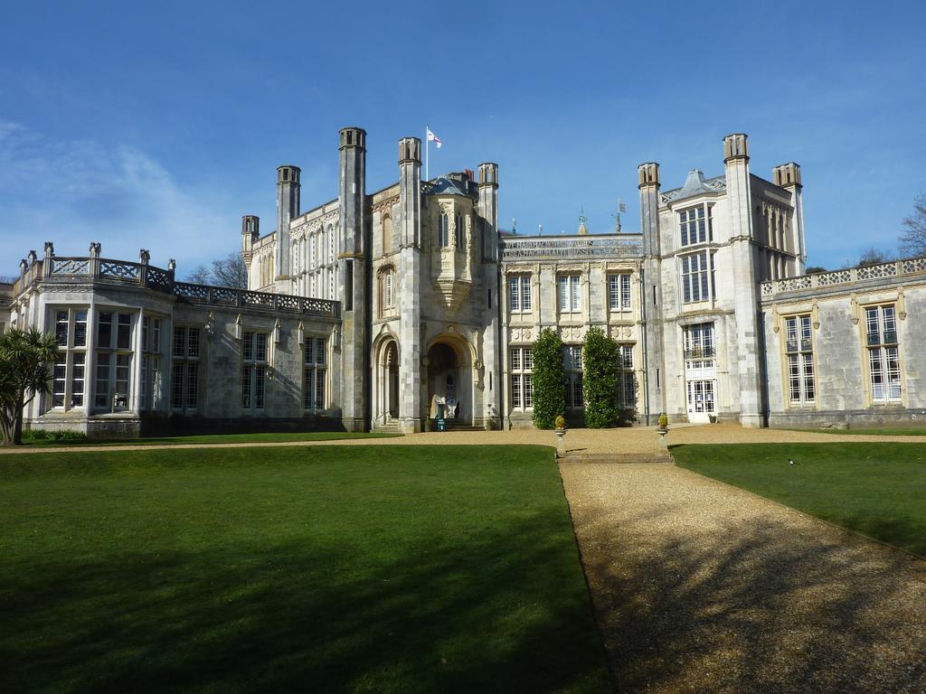 Castle Lodge Christchurch  Exterior photo